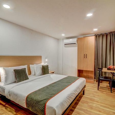 Oyo Townhouse 104 Koramangala Maharaja Signal Hotel Bangalore Buitenkant foto