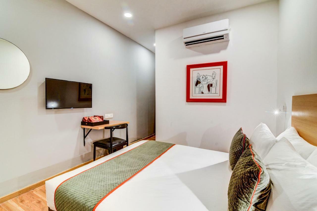 Oyo Townhouse 104 Koramangala Maharaja Signal Hotel Bangalore Buitenkant foto